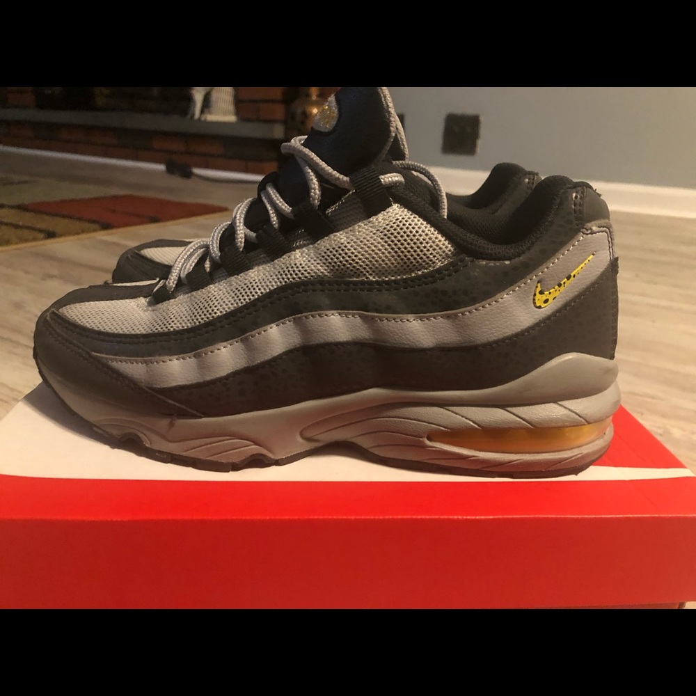 NIKE AIR MAX 95